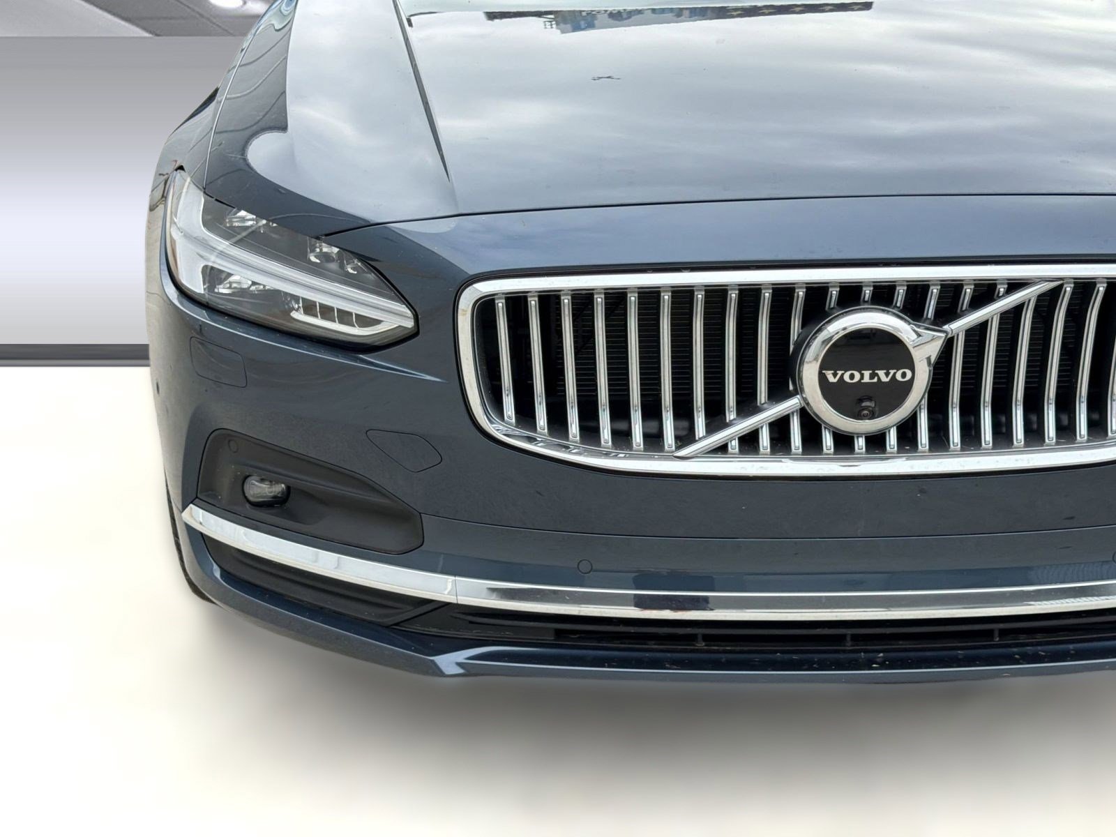 Certified 2025 Volvo S90 B6 Ultra image 11