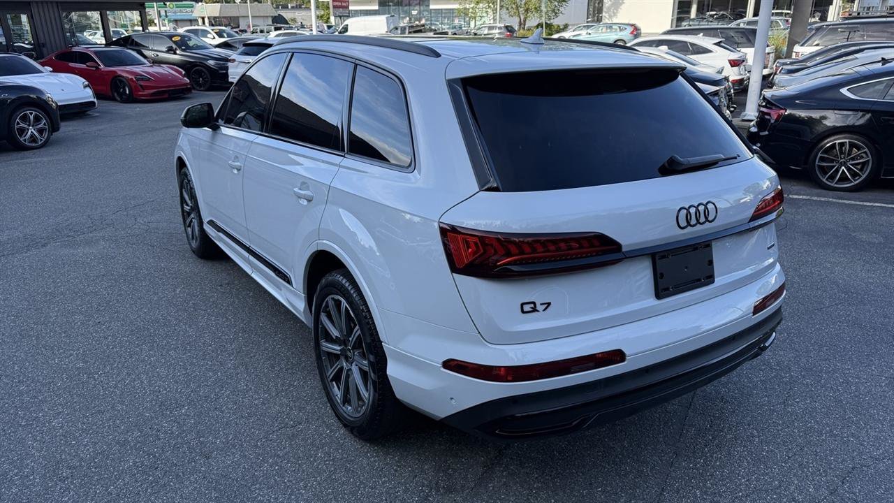 Used 2023 Audi Q7 2.0T Premium Plus w/ Premium Plus Package AWD/4WD image 14