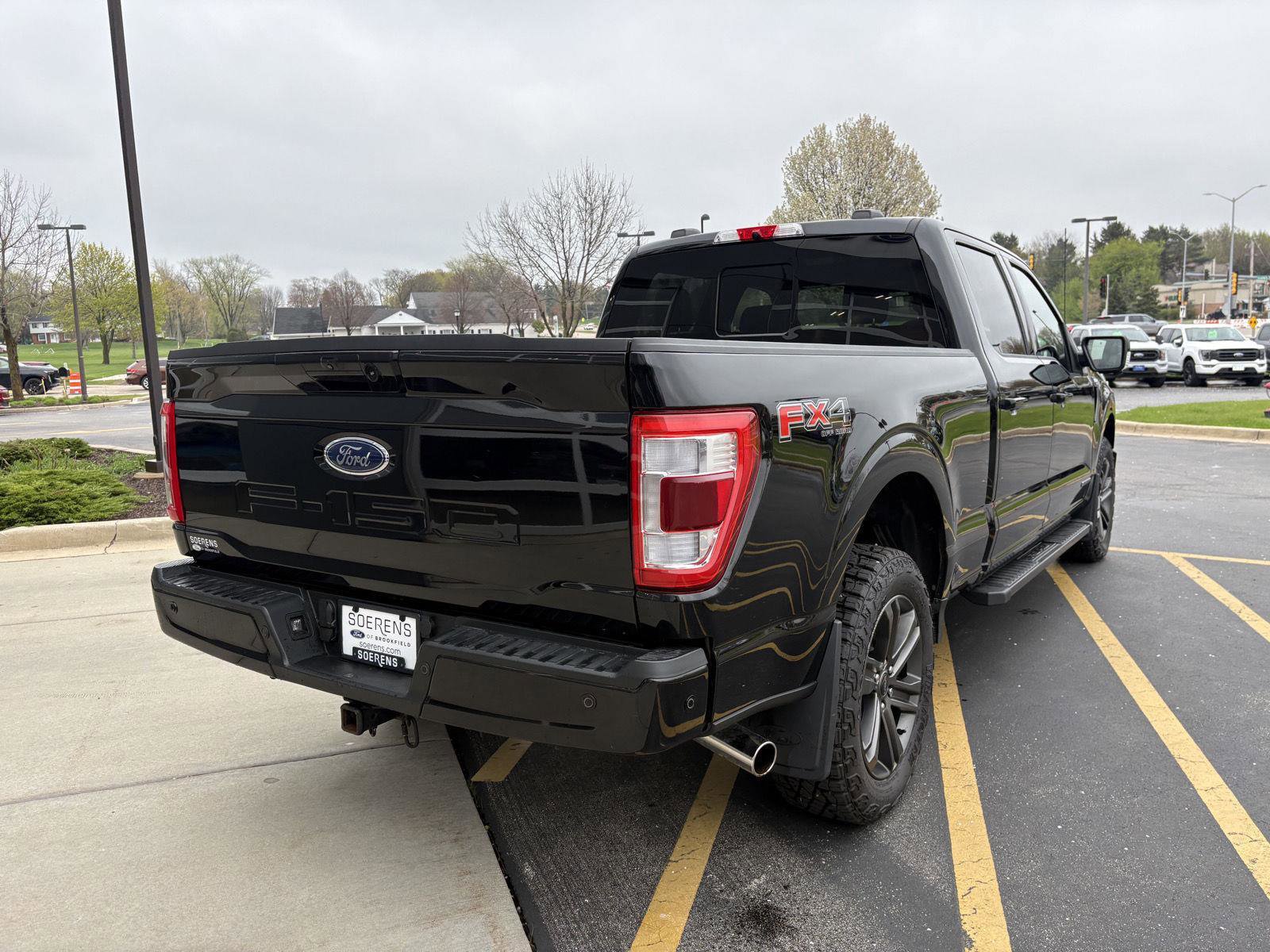 Used 2022 Ford F150 Lariat w/ Equipment Group 502A High AWD/4WD image 6