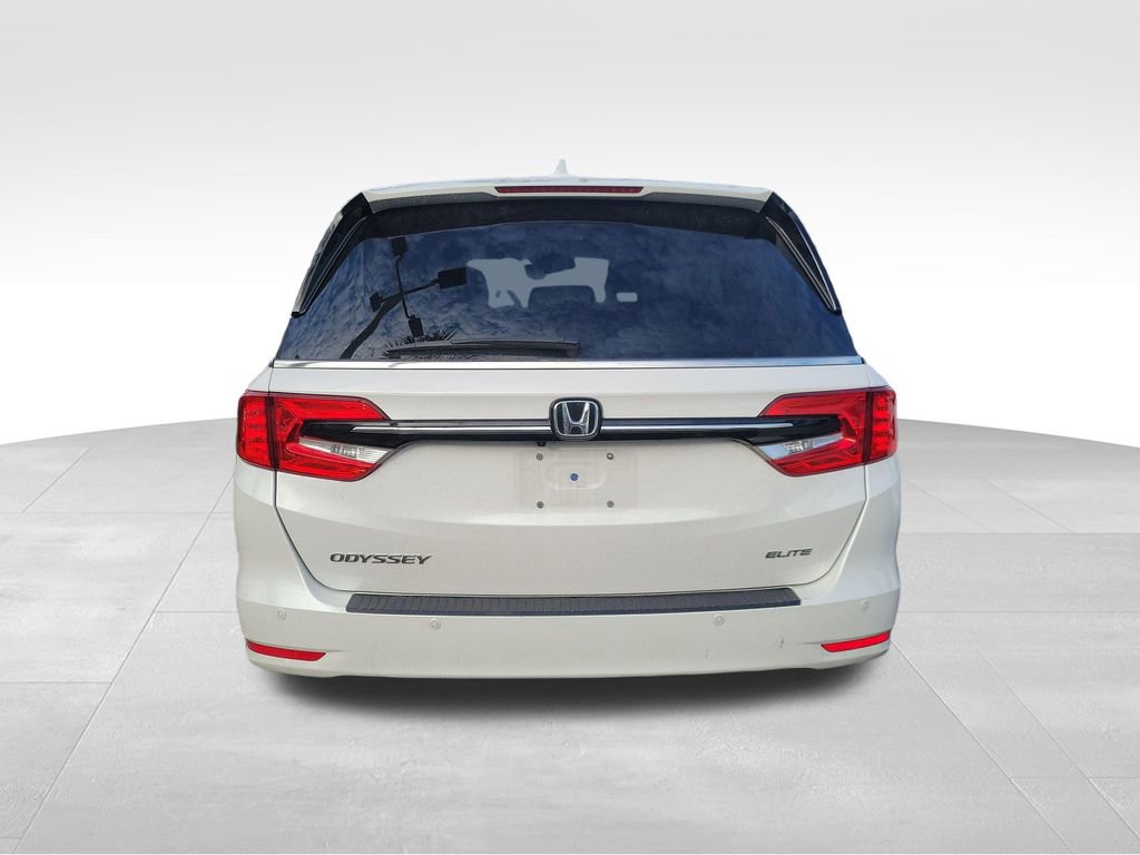 Used 2023 Honda Odyssey Elite image 14