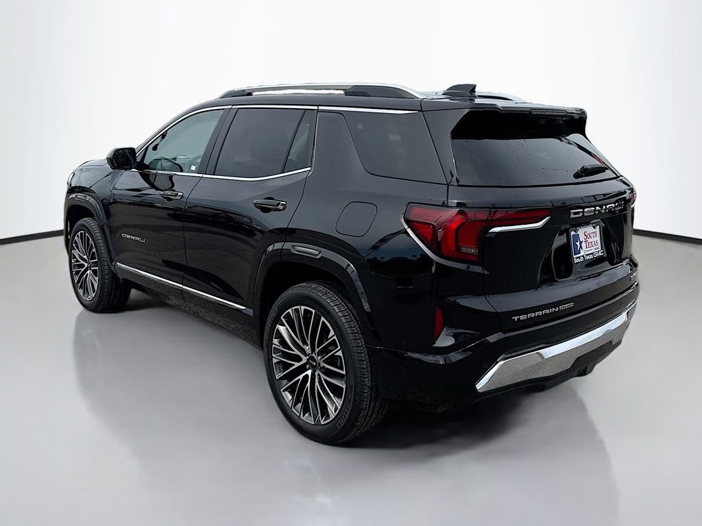 Used 2026 GMC Terrain Denali w/ LPO, Floor Liner Package AWD/4WD image 5