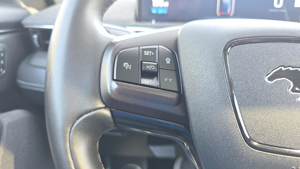 Certified 2022 Ford Mustang Mach-E Premium image 29