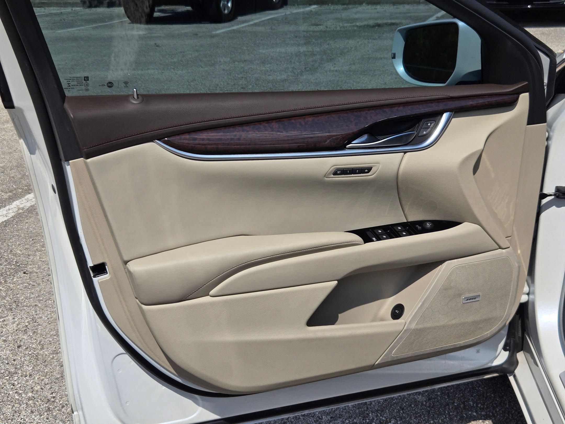 Used 2016 Cadillac XTS Luxury w/ Driver Awareness Package FWD image 10