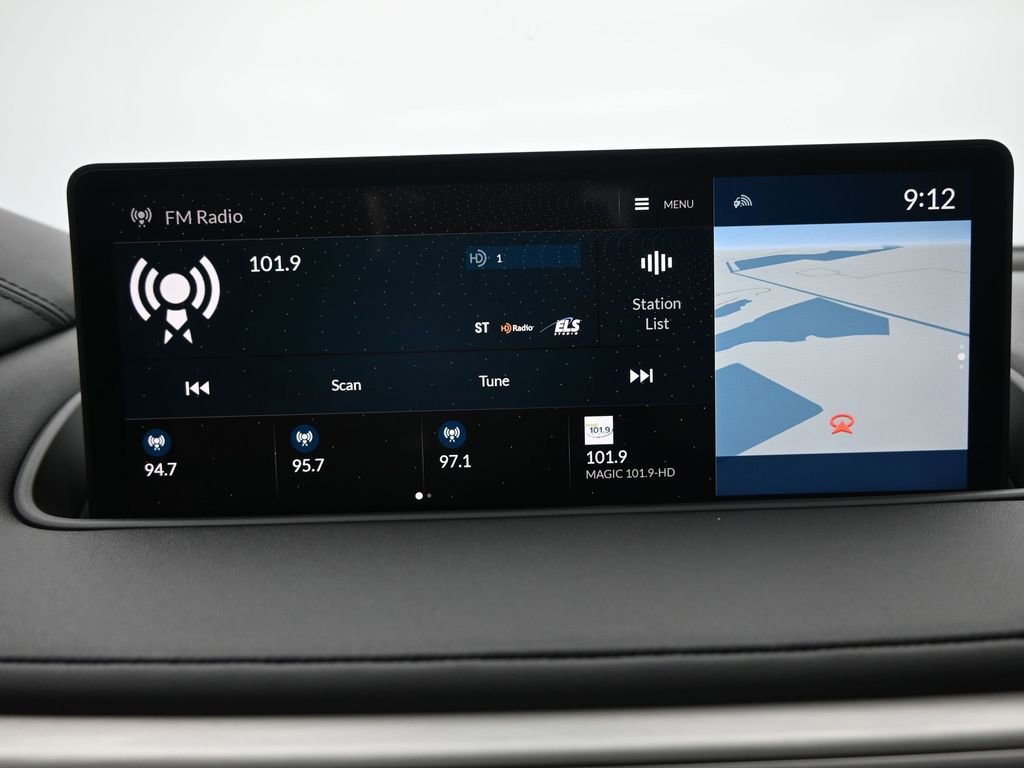 Used 2023 Acura MDX FWD w/ Technology Package image 32