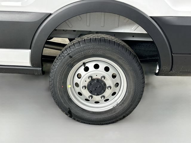 New 2026 Ford Transit 250 148 Medium Roof Extended AWD image 27