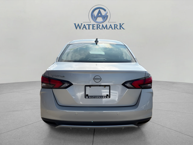 Certified 2025 Nissan Versa SV FWD image 4