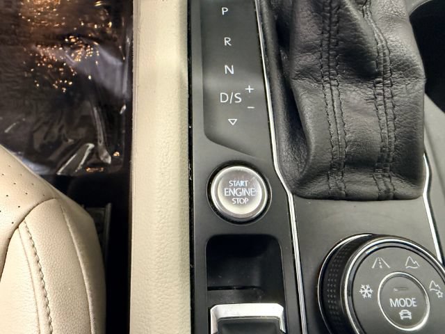 Used 2018 Volkswagen Atlas SE AWD/4WD image 46