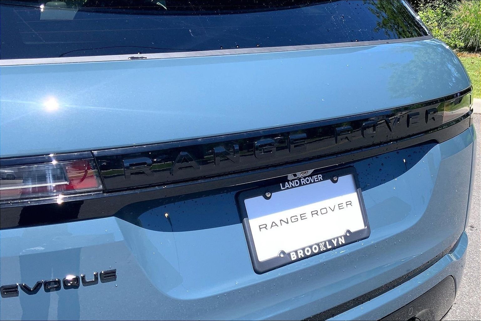 New 2026 Land Rover Range Rover Evoque Hoxton AWD/4WD image 15