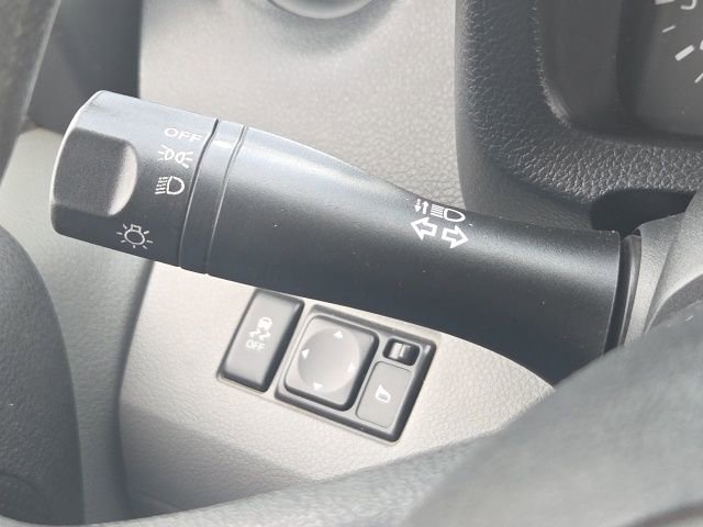 Used 2017 Nissan NV200 SV image 31