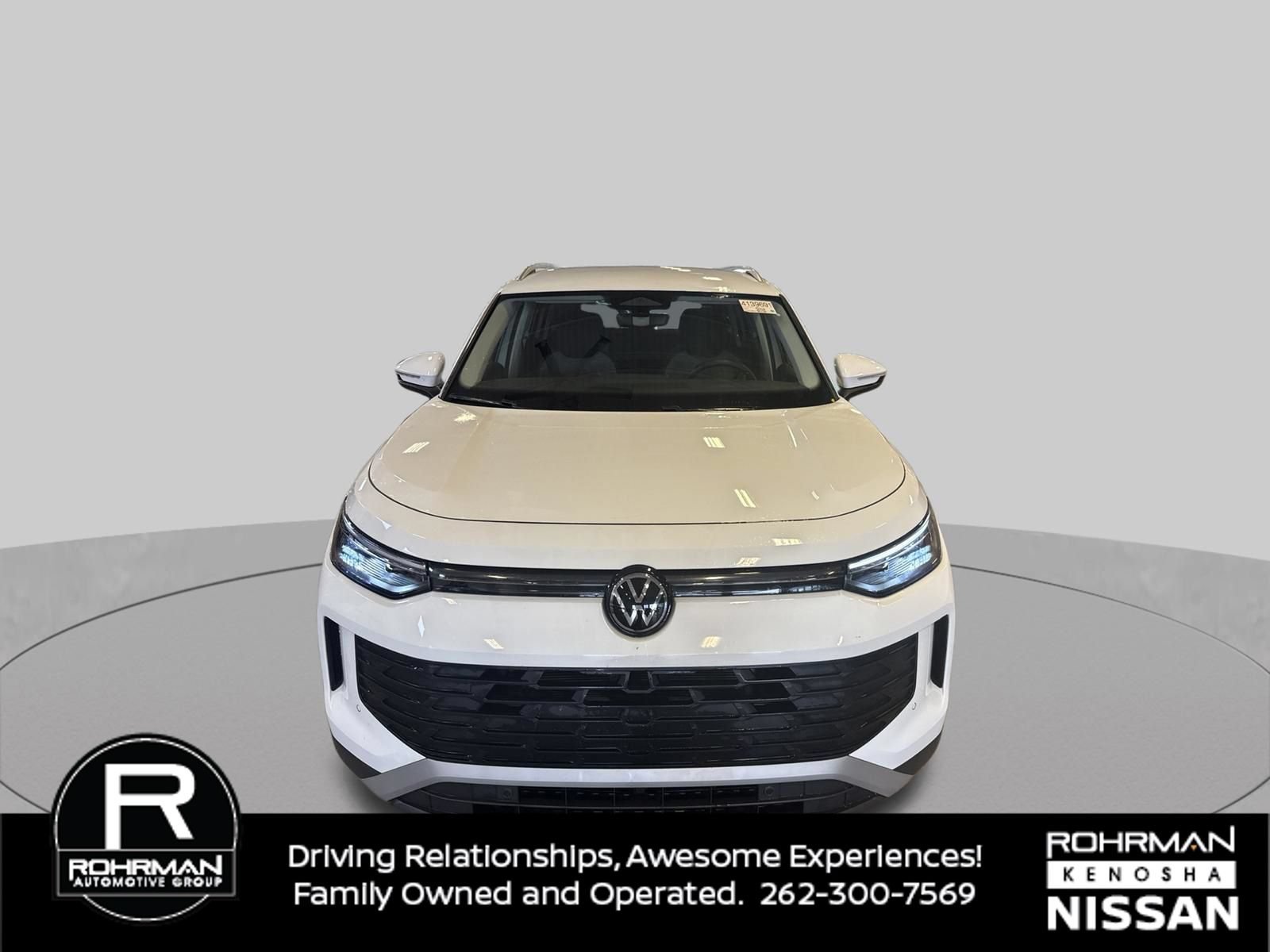 Used 2025 Volkswagen Tiguan S w/ 18" Wheel Package AWD/4WD image 9