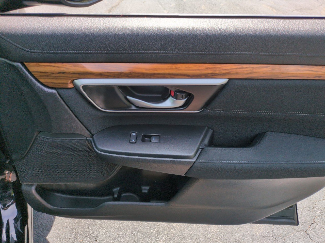 Used 2022 Honda CR-V EX image 42