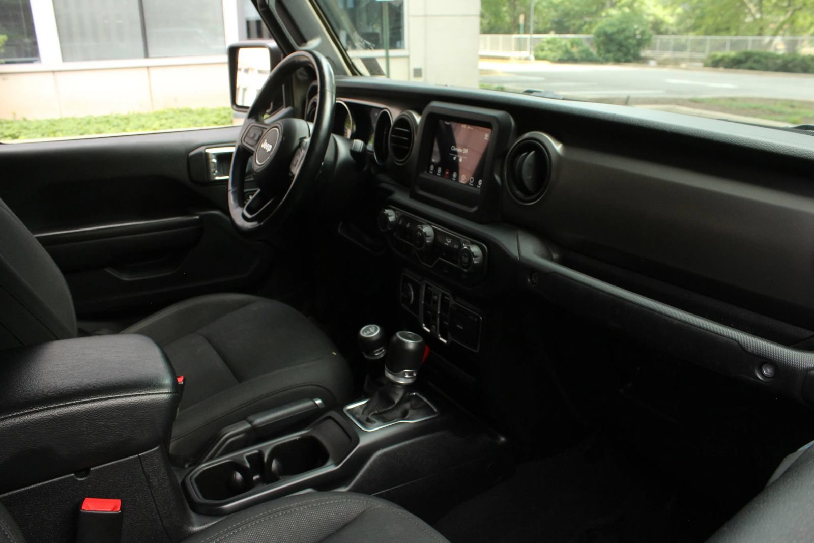 Used 2020 Jeep Gladiator Sport w/ Quick Order Package 24S AWD/4WD image 24