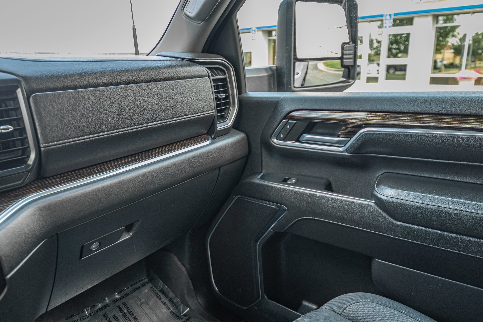 Used 2024 GMC Sierra 2500 SLE w/ SLE Convenience Package AWD/4WD image 18