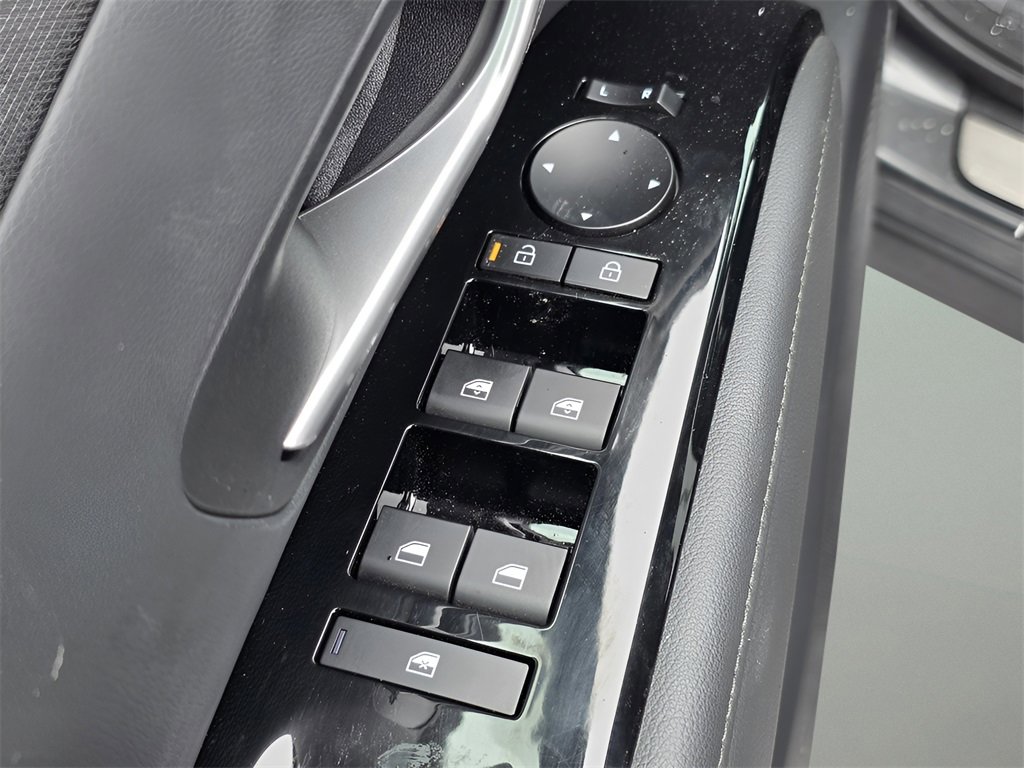 Certified 2025 Hyundai Tucson Limited image 19