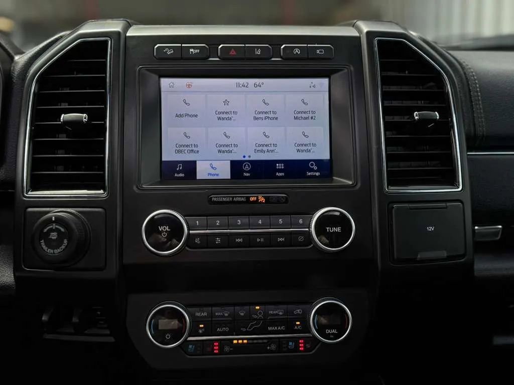 Used 2021 Ford Expedition Limited AWD/4WD image 21