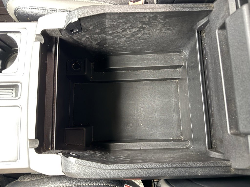 Used 2018 Ford F150 Raptor w/ Equipment Group 801A Mid image 31