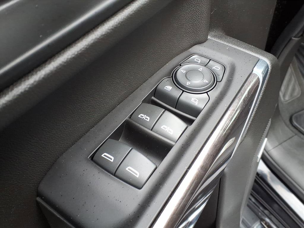 Certified 2022 Chevrolet Silverado 1500 LTZ w/ LTZ Convenience Package II image 19