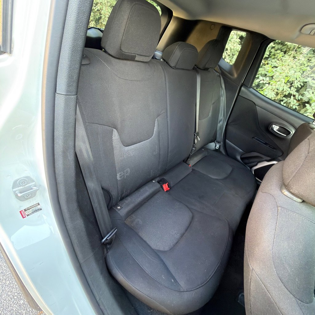 Used 2017 Jeep Renegade Sport w/ Power & Air Group FWD image 15