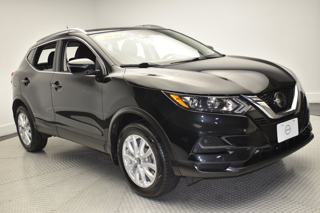 Used 2020 Nissan Rogue Sport SV AWD/4WD image 3