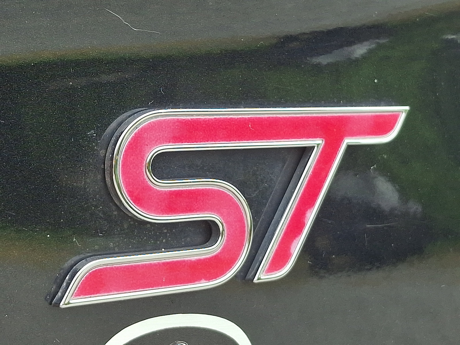 Used 2015 Ford Focus ST FWD image 8