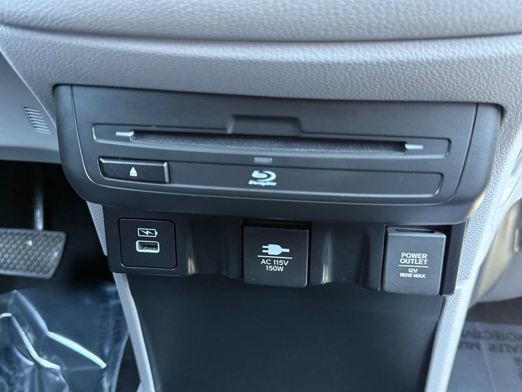 Used 2024 Honda Odyssey Touring image 19