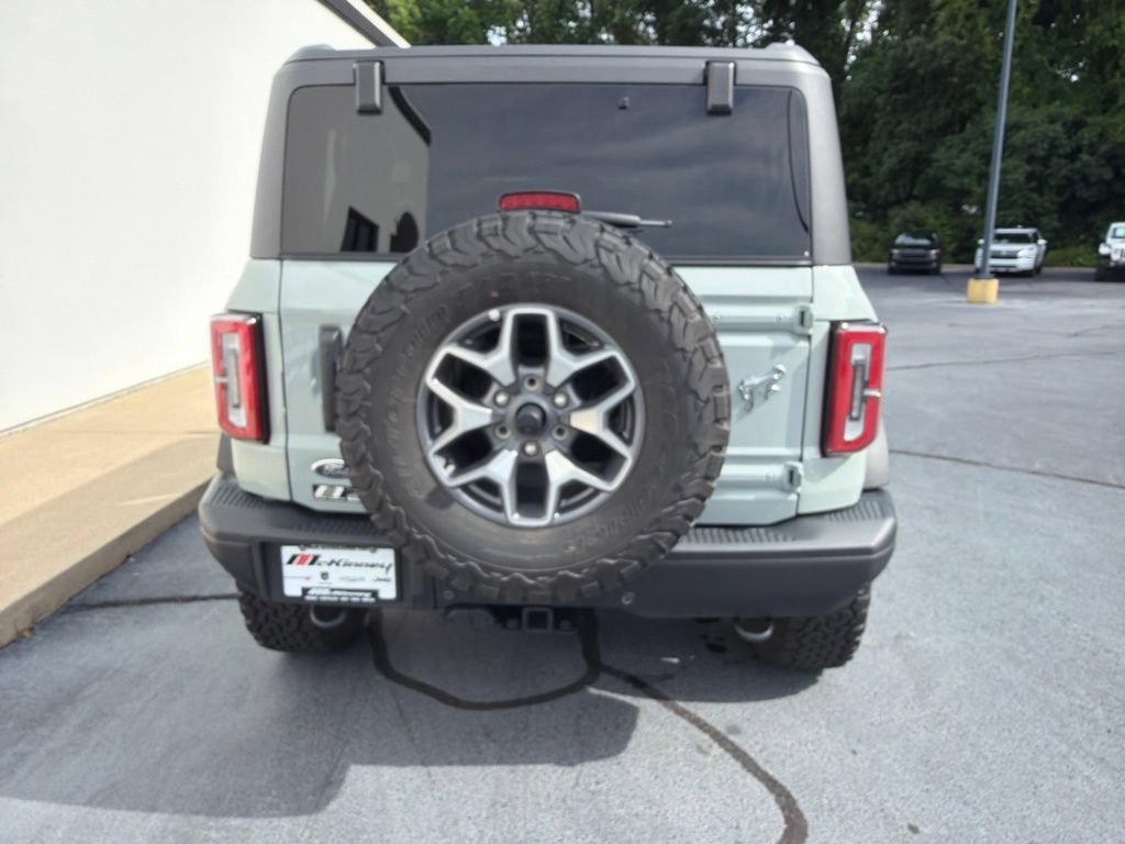 Used 2024 Ford Bronco Badlands AWD/4WD image 9