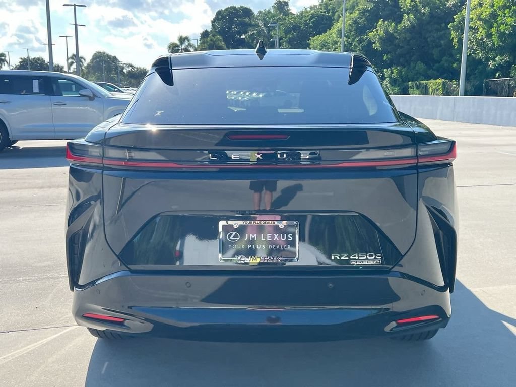 Certified 2026 Lexus RZ 450e AWD w/ Technology Package image 6