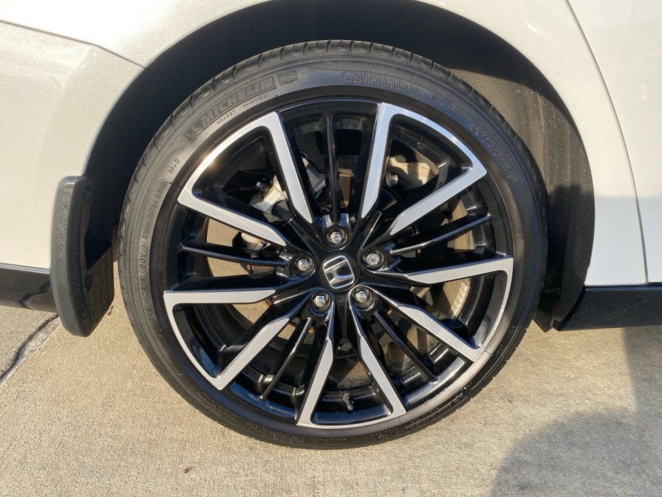 Used 2024 Honda Accord Touring image 27