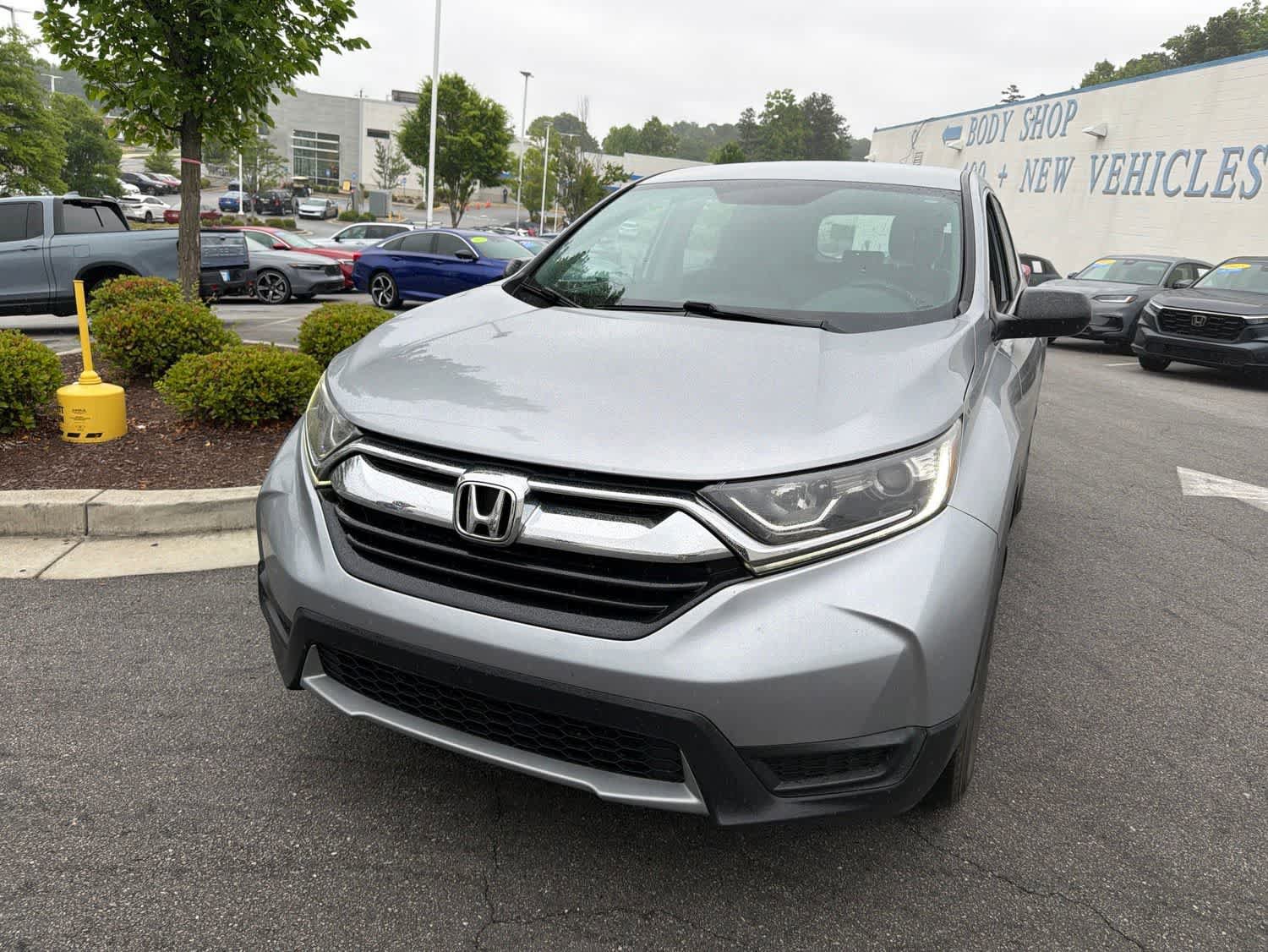 Used 2019 Honda CR-V LX image 1