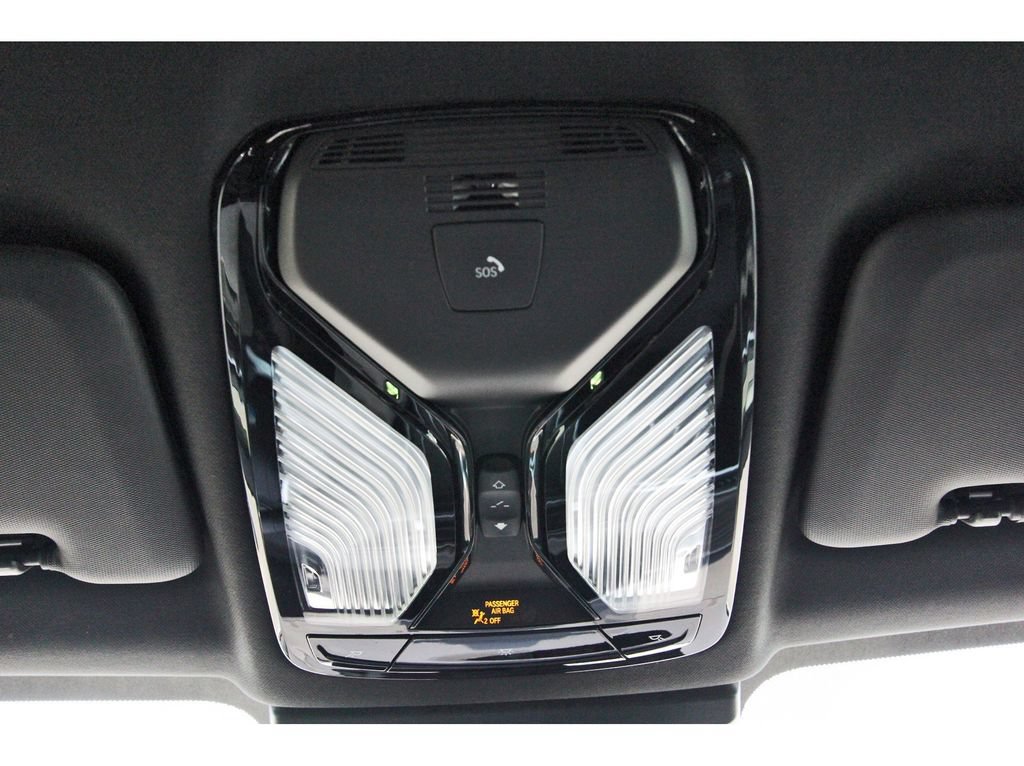 Used 2025 BMW X5 sDrive40i w/ Parking Assistance Package RWD image 26