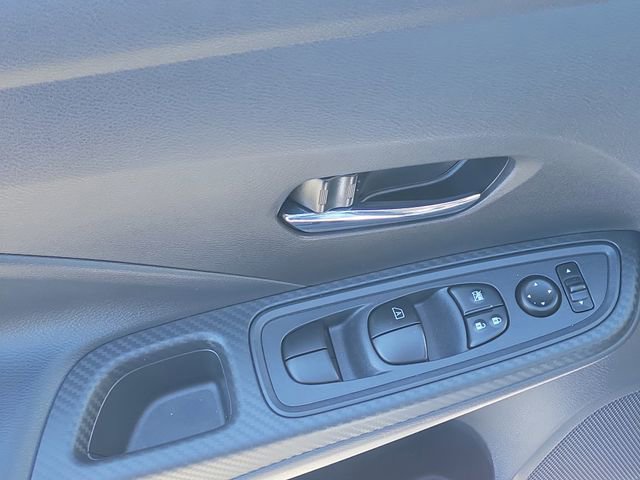 Used 2025 Nissan Versa SV w/ Trunk Package image 21