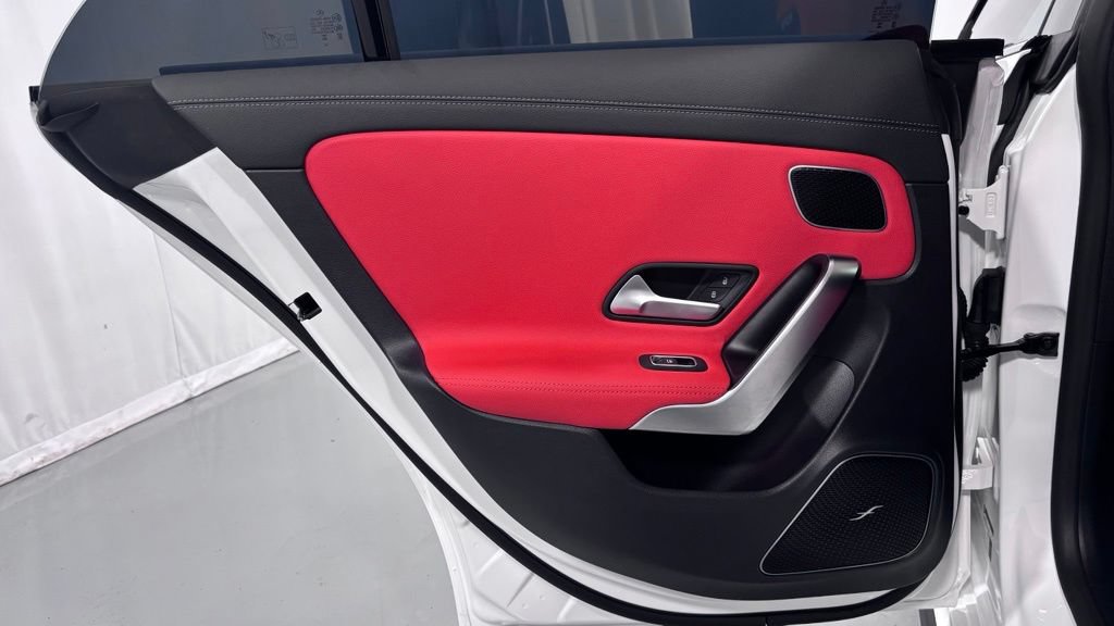 Certified 2025 Mercedes-Benz CLA 35 AMG 4MATIC image 23