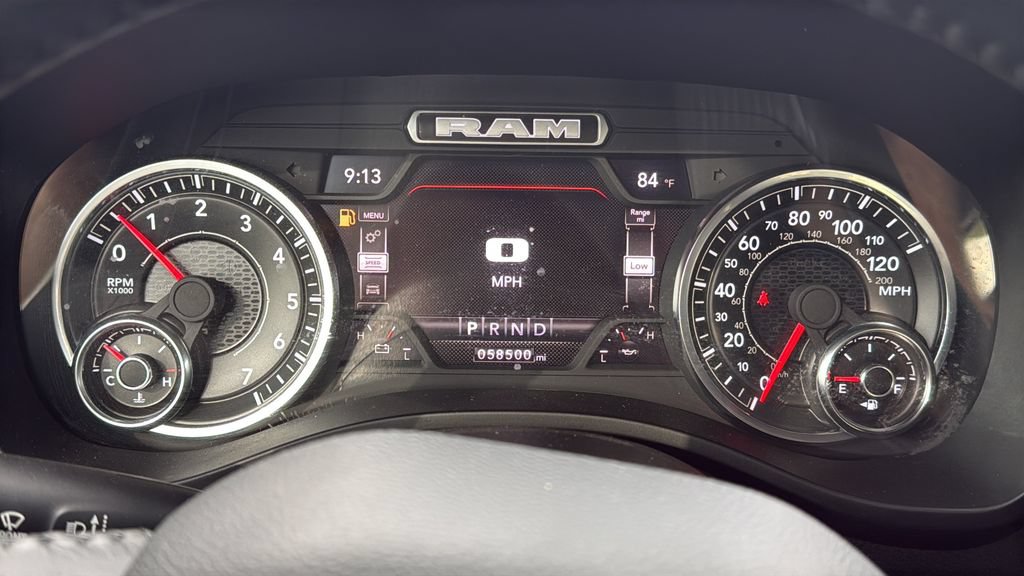 Used 2024 RAM 1500 Laramie AWD/4WD image 14