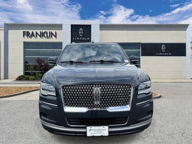Certified 2024 Lincoln Navigator Reserve AWD/4WD image 2