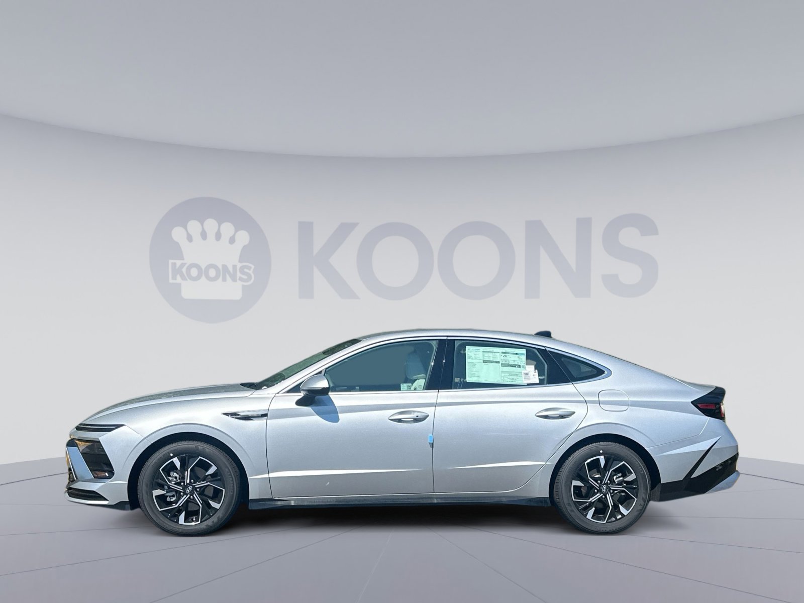 New 2025 Hyundai Sonata SEL image 2