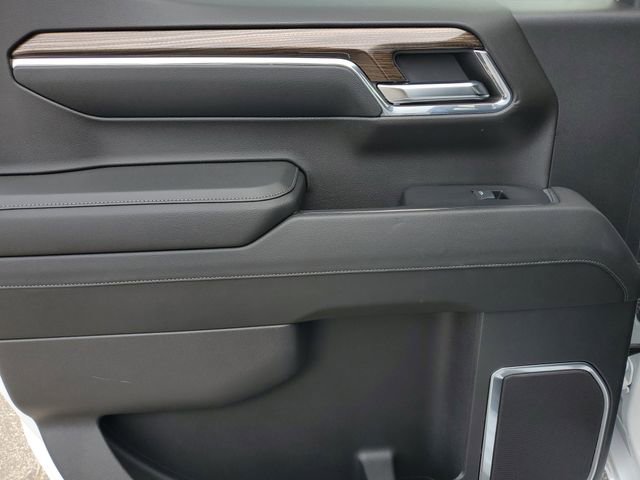 Used 2024 Chevrolet Silverado 1500 LT image 17