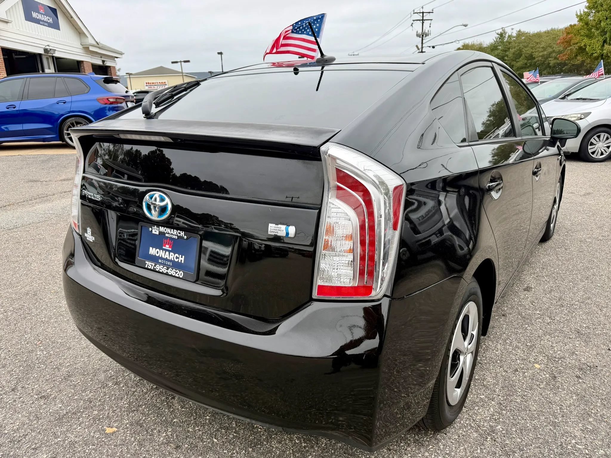 Used 2014 Toyota Prius Four FWD image 5