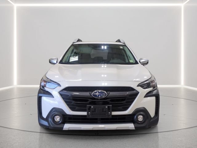 Used 2025 Subaru Outback Touring AWD/4WD image 9