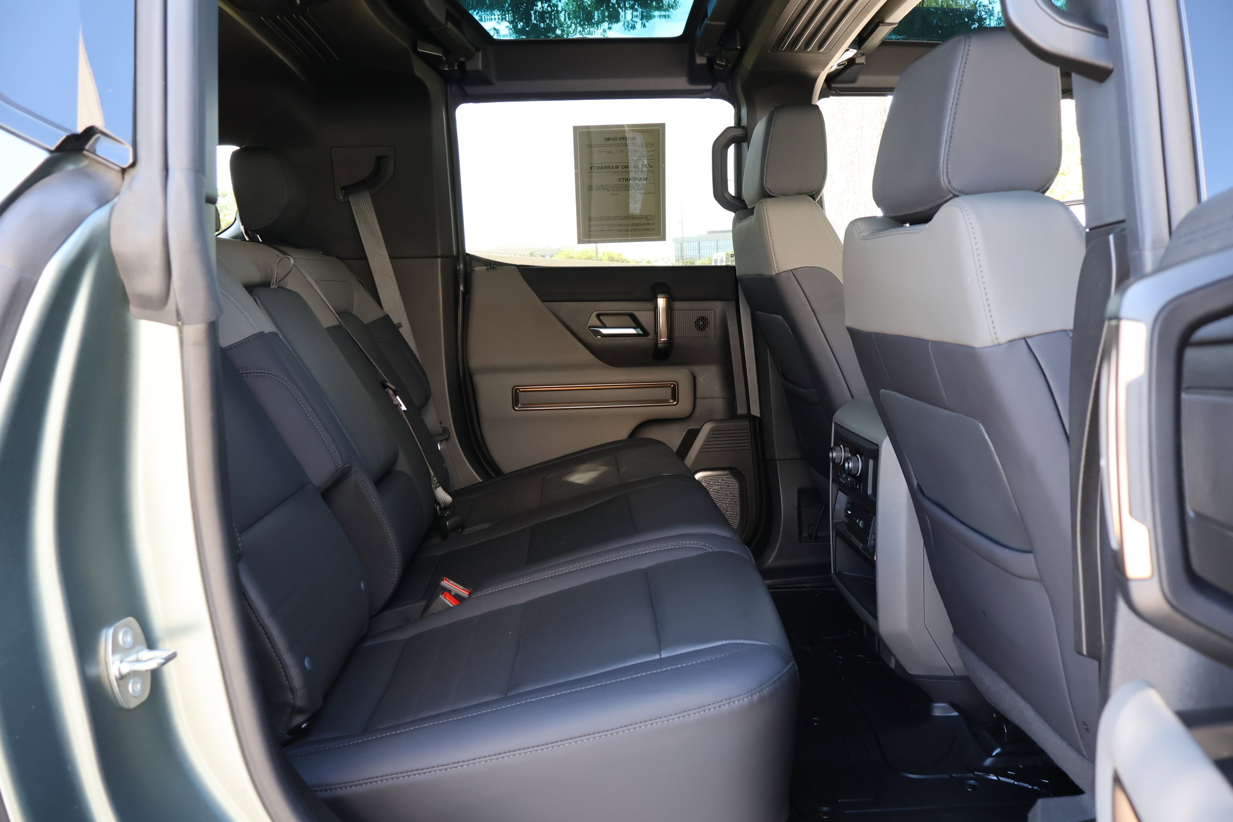 Used 2024 GMC Hummer EV 3X w/ Extreme Off-Road Package AWD/4WD image 22