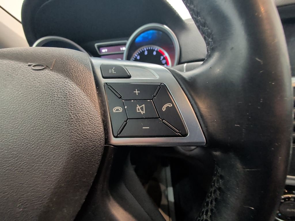 Used 2016 Mercedes-Benz GL 450 4MATIC image 22
