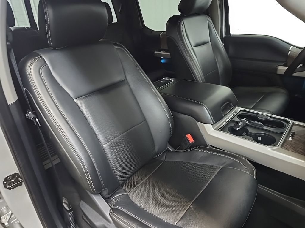 Used 2019 Ford F250 Lariat w/ Lariat Ultimate Package image 14