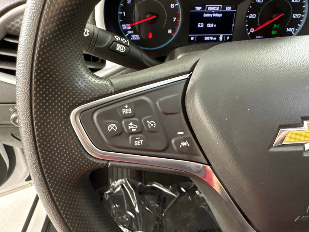 Used 2023 Chevrolet Malibu LT FWD image 32