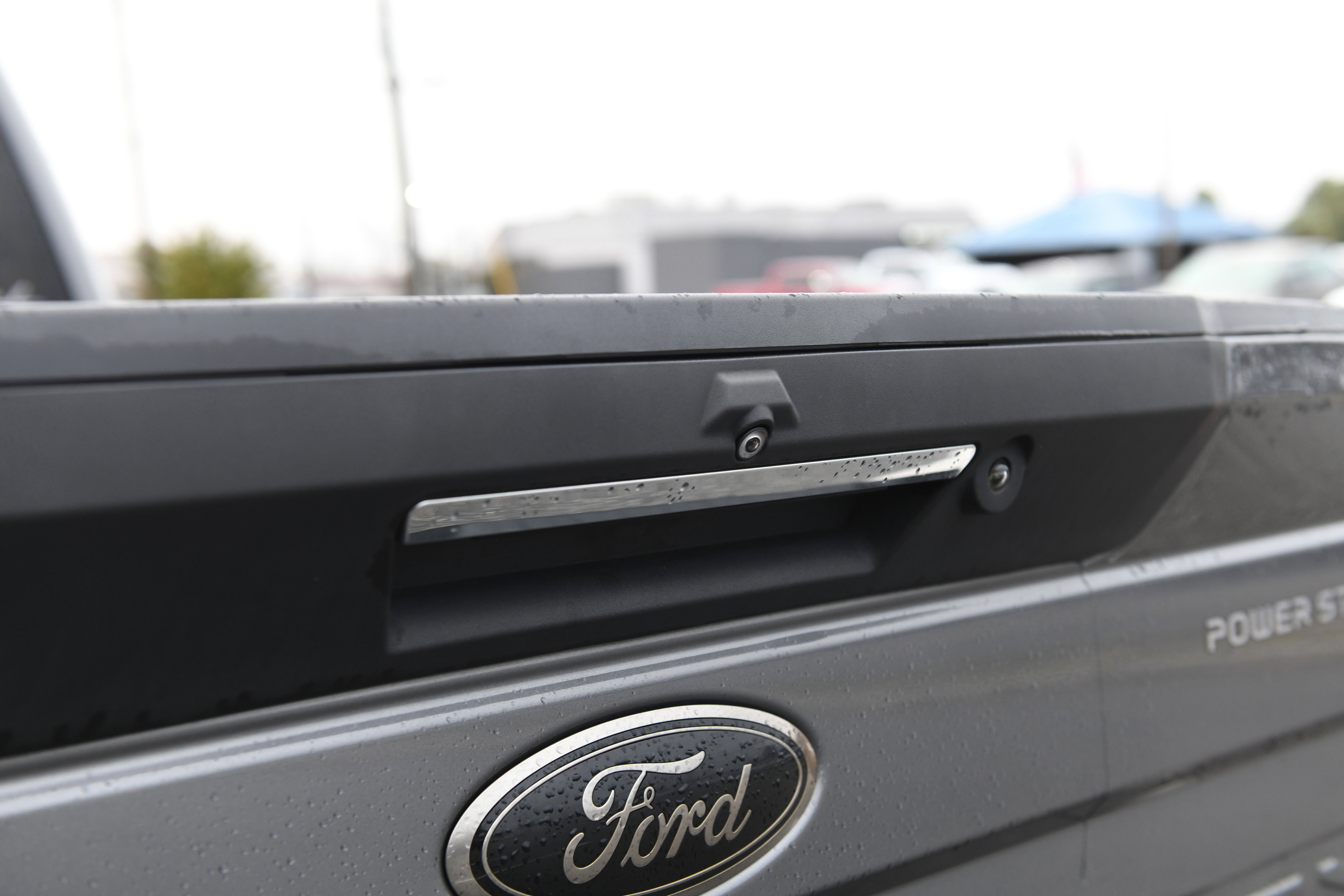 Used 2022 Ford F250 Lariat w/ Black Appearance Package image 15