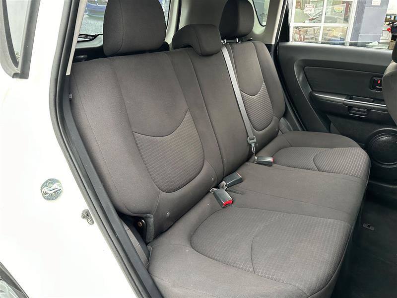 Used 2013 Kia Soul image 19