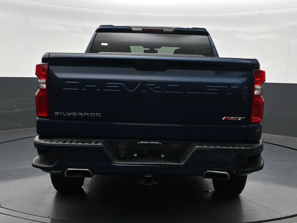 Used 2021 Chevrolet Silverado 1500 RST w/ Z71 Off-Road Package AWD/4WD image 4
