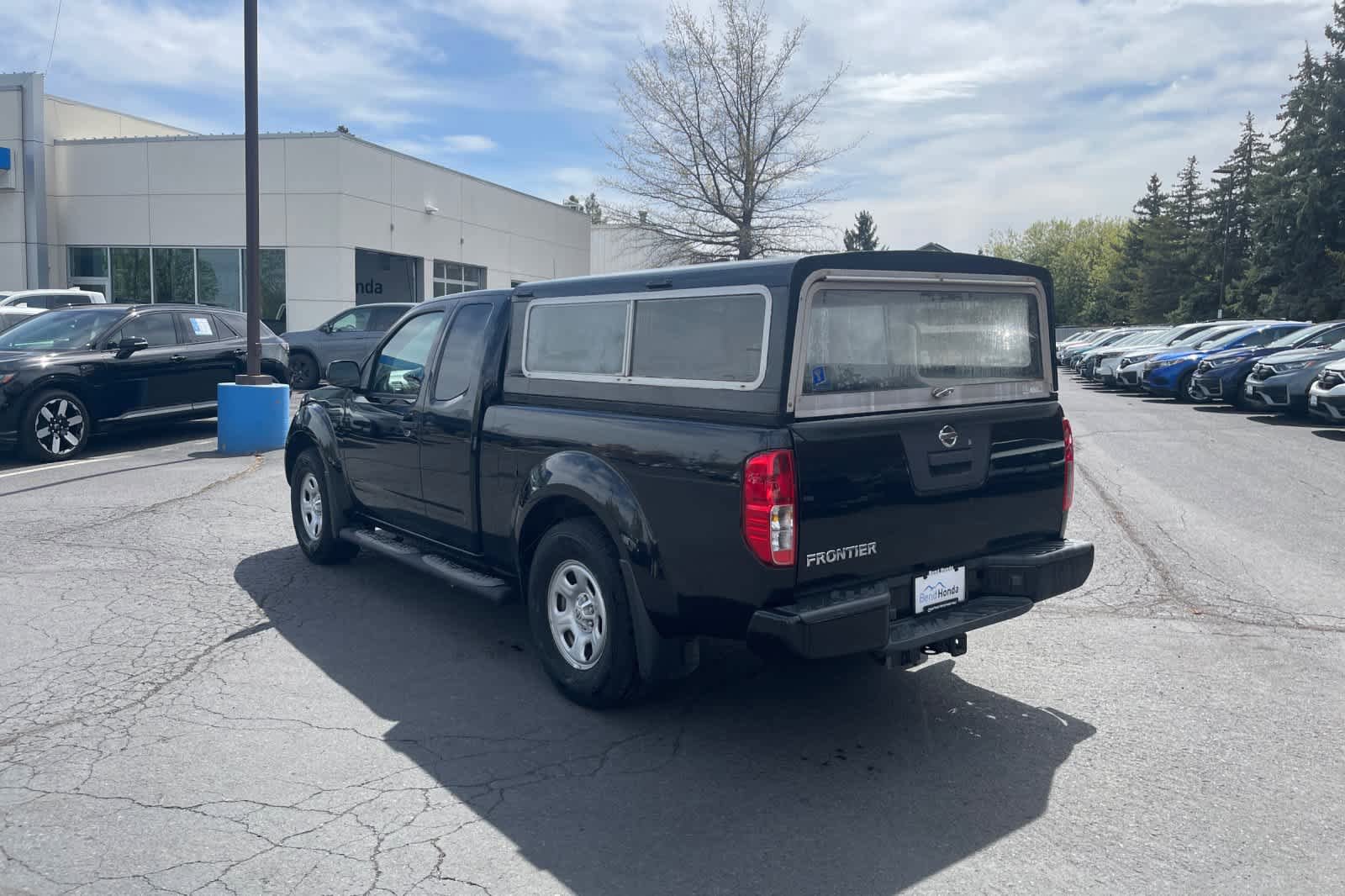 Used 2020 Nissan Frontier S w/ S Utility Package RWD image 3