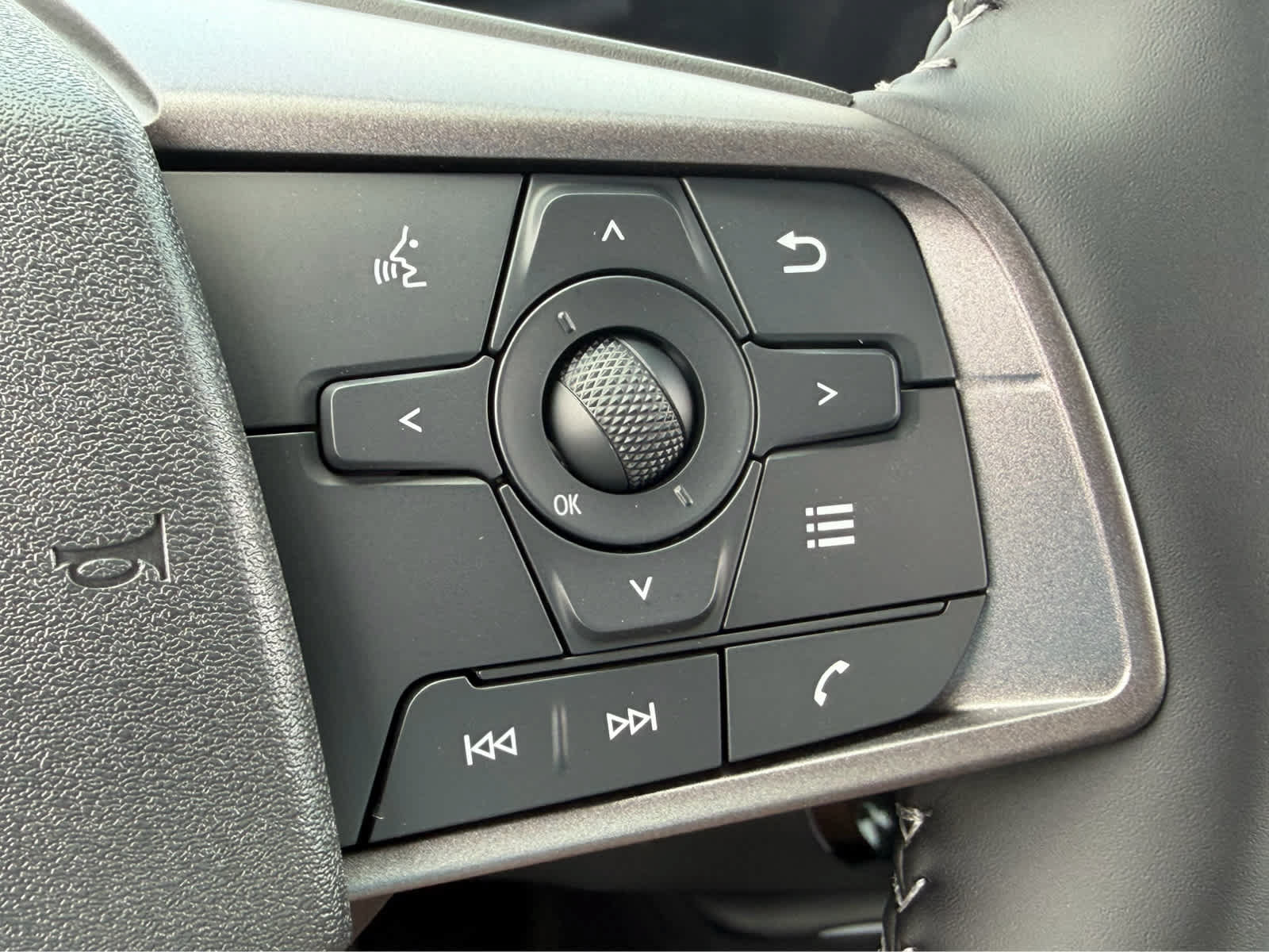 New 2026 Nissan Sentra SV w/ SV Convenience Package FWD image 21
