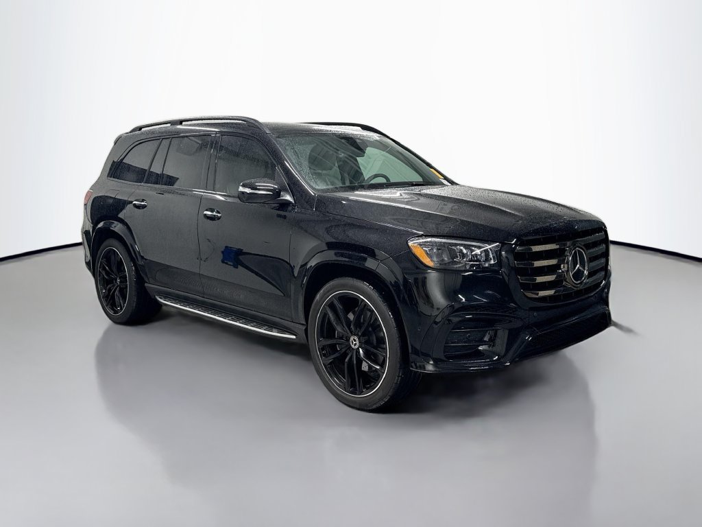 Used 2026 Mercedes-Benz GLS 450 4MATIC image 7