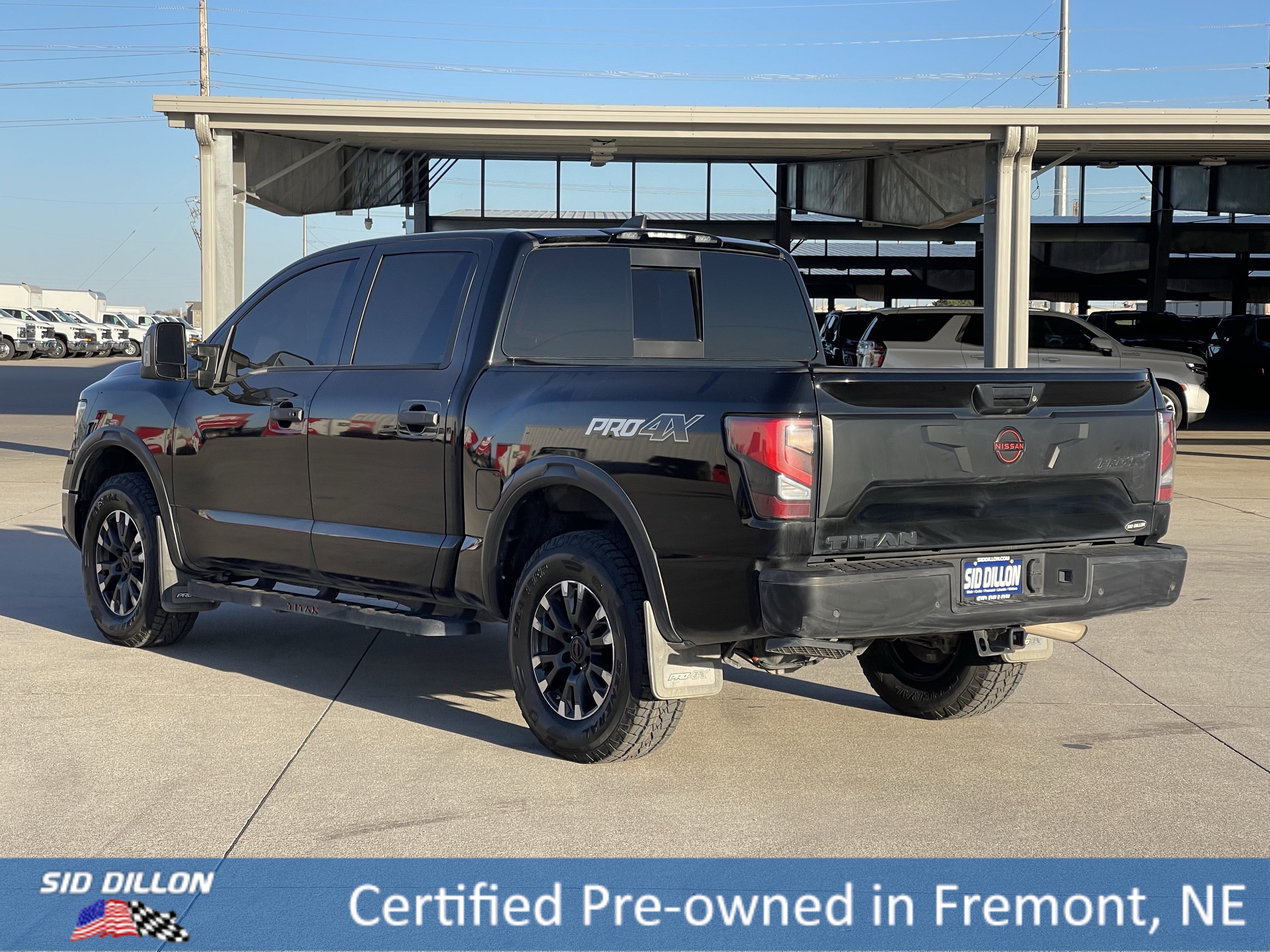 Used 2024 Nissan Titan PRO-4X w/ Pro-4x Convenience Package image 18
