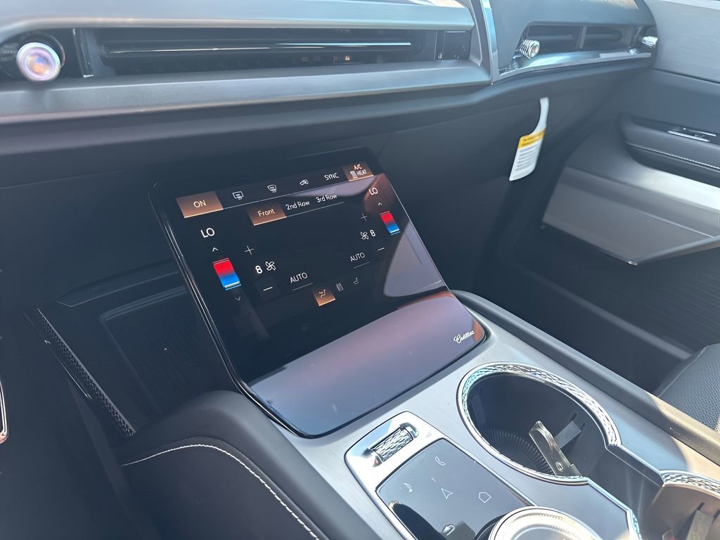 New 2026 Cadillac Vistiq Luxury image 30